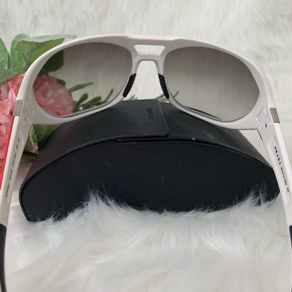 ‼️SOLD‼️Prada Women’s White Round Aviator - Picture 6 of 8